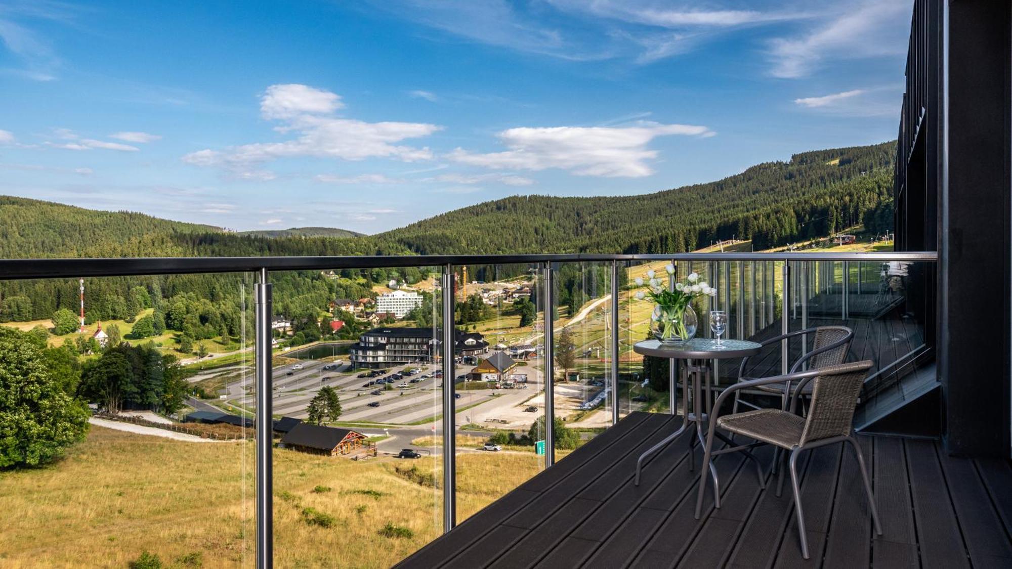 Panorama - Czarna Gora Resort By Sun & Snow Stronie Slaskie Exterior photo
